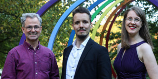 Prof. Götz Uhrig, Gary Schmiedinghoff und Dr. Leanna Müller Portrait von Prof. Götz Uhrig, Gary Schmiedinghoff und Dr. Leanna Müller